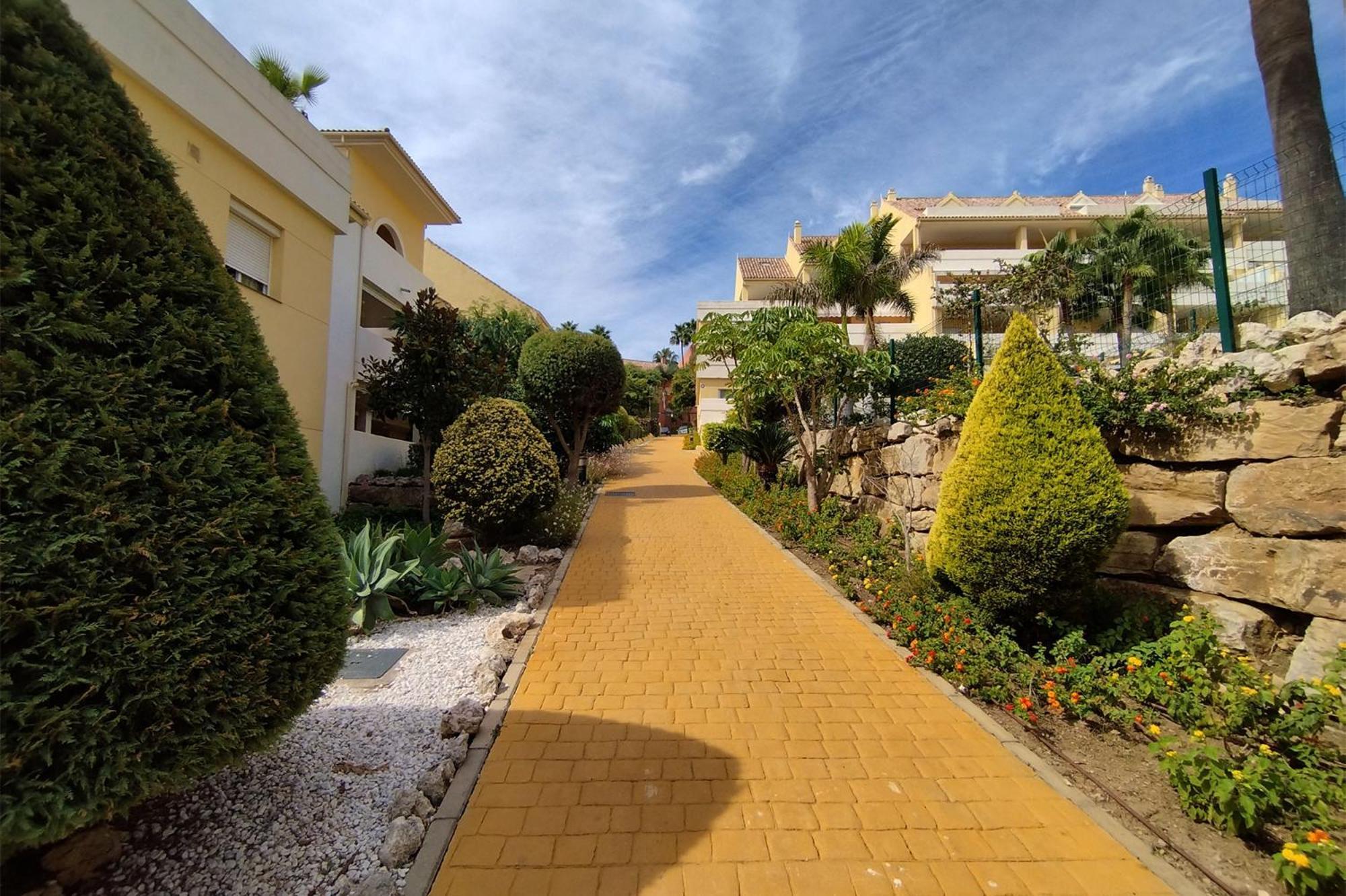 Puertosol 2 Lägenhet Estepona Exteriör bild